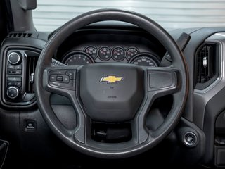 Chevrolet Silverado 1500  2022 à St-Jérôme, Québec - 12 - w320h240px