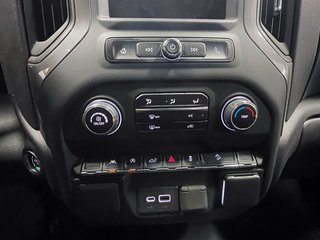 2022 Chevrolet Silverado 1500 in St-Jérôme, Quebec - 13 - w320h240px