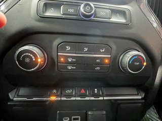 Chevrolet Silverado 1500  2022 à St-Jérôme, Québec - 12 - w320h240px