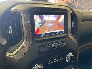 Chevrolet Silverado 1500  2022 à St-Jérôme, Québec - 12 - w320h240px