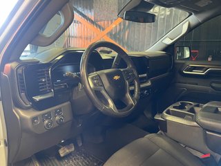 Chevrolet Silverado 1500  2022 à St-Jérôme, Québec - 4 - w320h240px