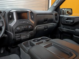 Chevrolet Silverado 1500  2022 à St-Jérôme, Québec - 17 - w320h240px