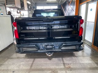 2022 Chevrolet Silverado 1500 in St-Jérôme, Quebec - 6 - w320h240px