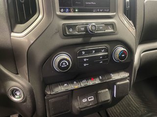 Chevrolet Silverado 1500  2022 à St-Jérôme, Québec - 13 - w320h240px