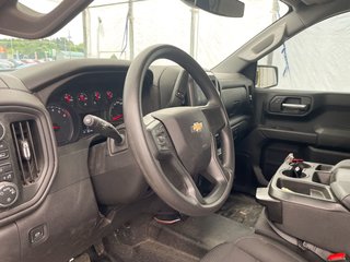 2023 Chevrolet Silverado 1500 in St-Jérôme, Quebec - 3 - w320h240px