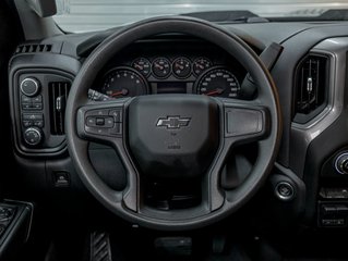 Chevrolet Silverado 1500  2023 à St-Jérôme, Québec - 12 - w320h240px