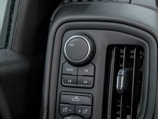 Chevrolet Silverado 1500  2023 à St-Jérôme, Québec - 22 - w320h240px