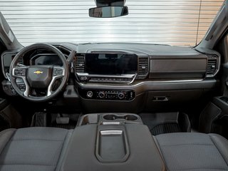 Chevrolet Silverado 1500  2023 à St-Jérôme, Québec - 11 - w320h240px