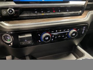 2023 Chevrolet Silverado 1500 in St-Jérôme, Quebec - 13 - w320h240px