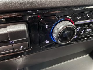 Chevrolet Silverado 1500  2023 à St-Jérôme, Québec - 13 - w320h240px