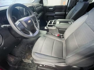 2023 Chevrolet Silverado 1500 in St-Jérôme, Quebec - 3 - w320h240px