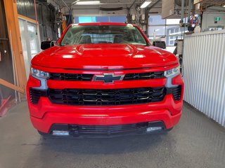 Chevrolet Silverado 1500  2023 à St-Jérôme, Québec - 5 - w320h240px