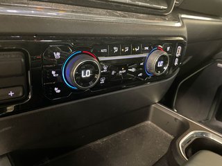 2023 Chevrolet Silverado 1500 in St-Jérôme, Quebec - 12 - w320h240px