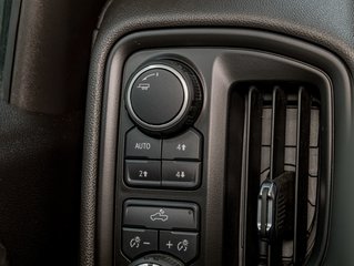 Chevrolet Silverado 1500  2024 à St-Jérôme, Québec - 20 - w320h240px