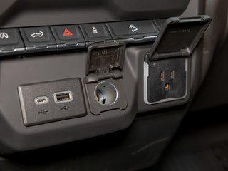 2024 Chevrolet Silverado 1500 in St-Jérôme, Quebec - 20 - w320h240px