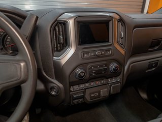 2024 Chevrolet Silverado 1500 in St-Jérôme, Quebec - 17 - w320h240px