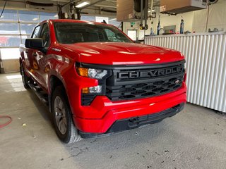 2024 Chevrolet Silverado 1500 in St-Jérôme, Quebec - 9 - w320h240px