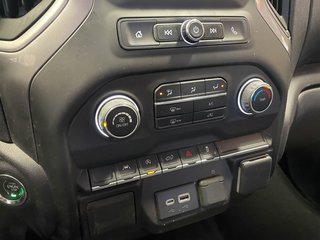2024 Chevrolet Silverado 1500 in St-Jérôme, Quebec - 13 - w320h240px