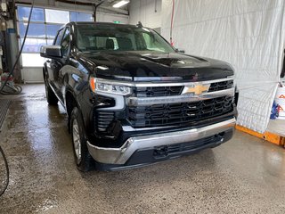 Chevrolet Silverado 1500  2024 à St-Jérôme, Québec - 10 - w320h240px