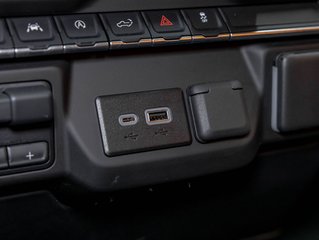 2024 Chevrolet Silverado 1500 in St-Jérôme, Quebec - 21 - w320h240px