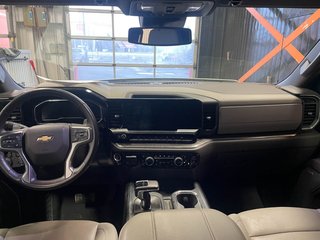 Chevrolet Silverado 1500  2024 à St-Jérôme, Québec - 12 - w320h240px