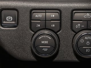 2025 Chevrolet Silverado 1500 in St-Jérôme, Quebec - 24 - w320h240px