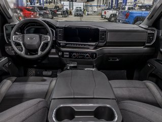 2025 Chevrolet Silverado 1500 in St-Jérôme, Quebec - 4 - w320h240px