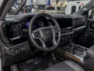 2025 Chevrolet Silverado 1500 in St-Jérôme, Quebec - 12 - w320h240px