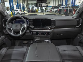 2025 Chevrolet Silverado 1500 in St-Jérôme, Quebec - 4 - w320h240px