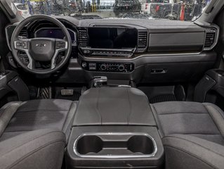 2025 Chevrolet Silverado 1500 in St-Jérôme, Quebec - 4 - w320h240px
