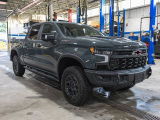 2025 Chevrolet Silverado 1500 in St-Jérôme, Quebec - 10 - w320h240px