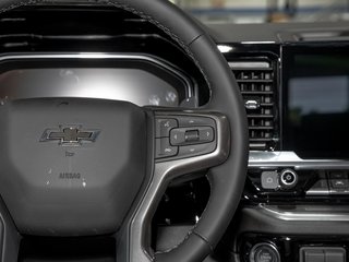 2025 Chevrolet Silverado 1500 in St-Jérôme, Quebec - 16 - w320h240px