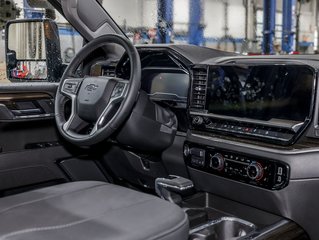 2025 Chevrolet Silverado 1500 in St-Jérôme, Quebec - 30 - w320h240px