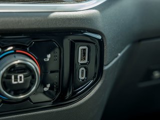 2025 Chevrolet Silverado 1500 in St-Jérôme, Quebec - 29 - w320h240px