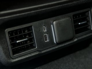2025 Chevrolet Silverado 1500 in St-Jérôme, Quebec - 32 - w320h240px