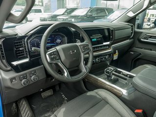 Chevrolet Silverado 1500  2025 à St-Jérôme, Québec - 11 - w320h240px