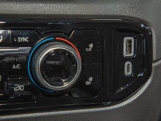 2025 Chevrolet Silverado 1500 in St-Jérôme, Quebec - 23 - w320h240px