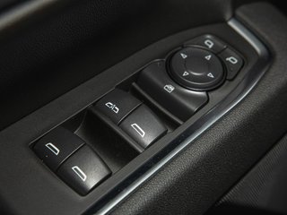 2025 Chevrolet Silverado 1500 in St-Jérôme, Quebec - 27 - w320h240px