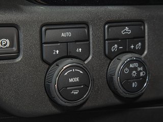 2025 Chevrolet Silverado 1500 in St-Jérôme, Quebec - 24 - w320h240px