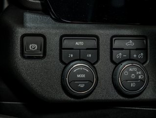 2025 Chevrolet Silverado 1500 in St-Jérôme, Quebec - 24 - w320h240px