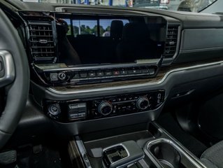 2025 Chevrolet Silverado 1500 in St-Jérôme, Quebec - 19 - w320h240px