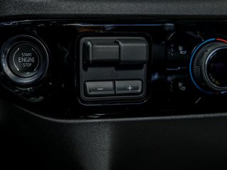 2025 Chevrolet Silverado 1500 in St-Jérôme, Quebec - 25 - w320h240px