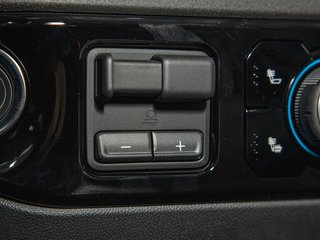 2025 Chevrolet Silverado 1500 in St-Jérôme, Quebec - 25 - w320h240px