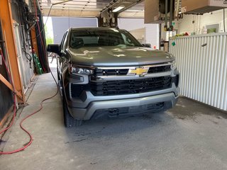 Chevrolet Silverado 1500  2025 à St-Jérôme, Québec - 10 - w320h240px