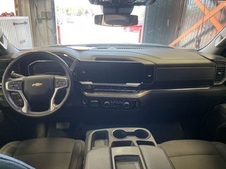 Chevrolet Silverado 1500  2025 à St-Jérôme, Québec - 12 - w320h240px