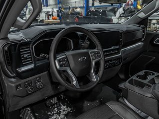 Chevrolet Silverado 1500  2026 à St-Jérôme, Québec - 12 - w320h240px