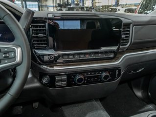 Chevrolet Silverado 1500  2026 à St-Jérôme, Québec - 20 - w320h240px