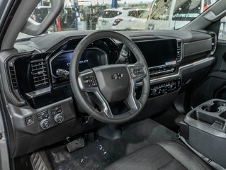 Chevrolet Silverado 1500  2026 à St-Jérôme, Québec - 12 - w320h240px
