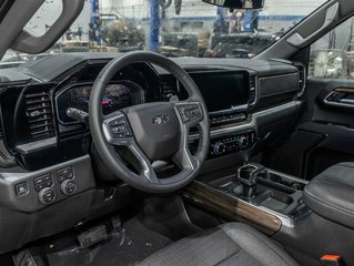 Chevrolet Silverado 1500  2026 à St-Jérôme, Québec - 12 - w320h240px