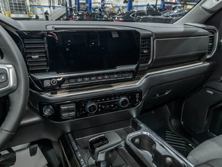 Chevrolet Silverado 1500  2026 à St-Jérôme, Québec - 19 - w320h240px